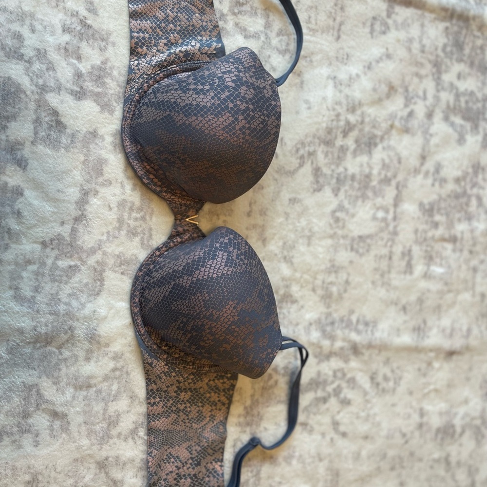 Reptile Patterned Victorias Secret Bra